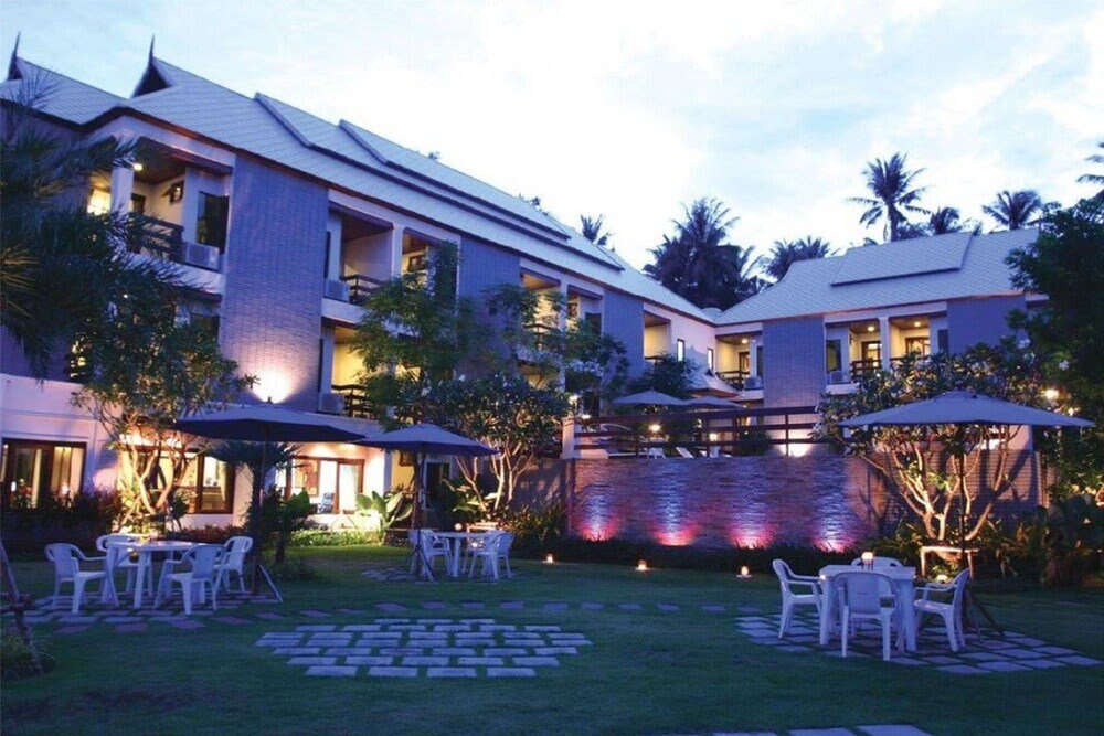 Samui Seabreeze Place - Tap to explore photos