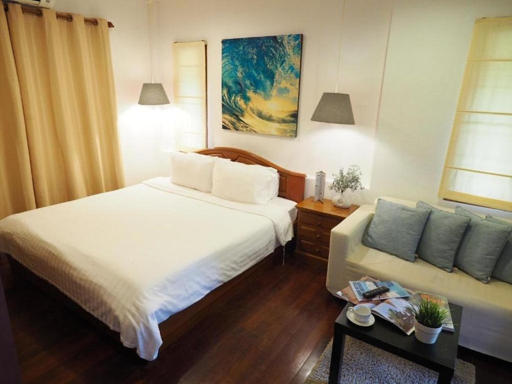 Samui Garden Home Hotel Room Type - Standard Garden Side Villa Samui Garden Home Hotel Room Type - Standard Garden Side Villa