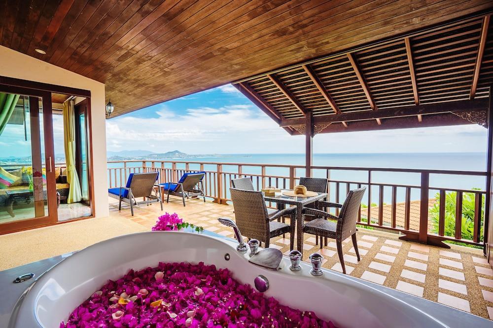 Sandalwood Luxury Villas Room Type - 1 Bedroom Grand Jacuzzi Suite