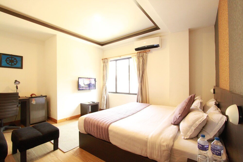 Gaju Suite Hotel - Tap to explore photos