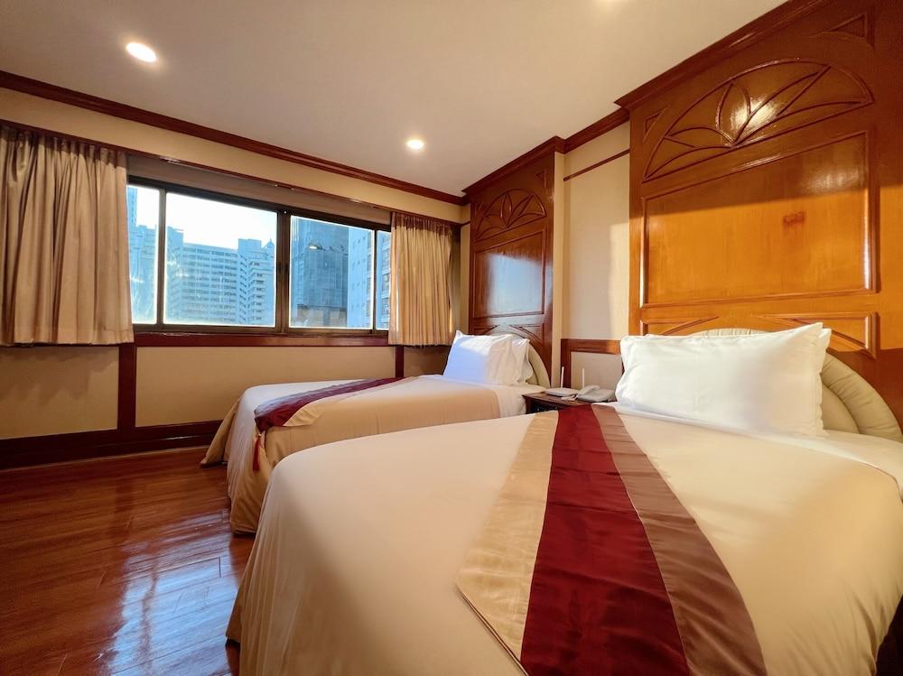 The Promenade Bangkok Room Type - Standard Twin Room