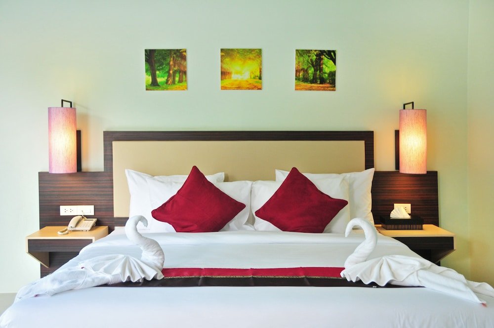 Am Surin Place Room Type - Grand Deluxe