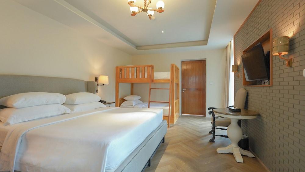Sugar Marina Hotel - SURF - Kata Beach Room Type - Family Room