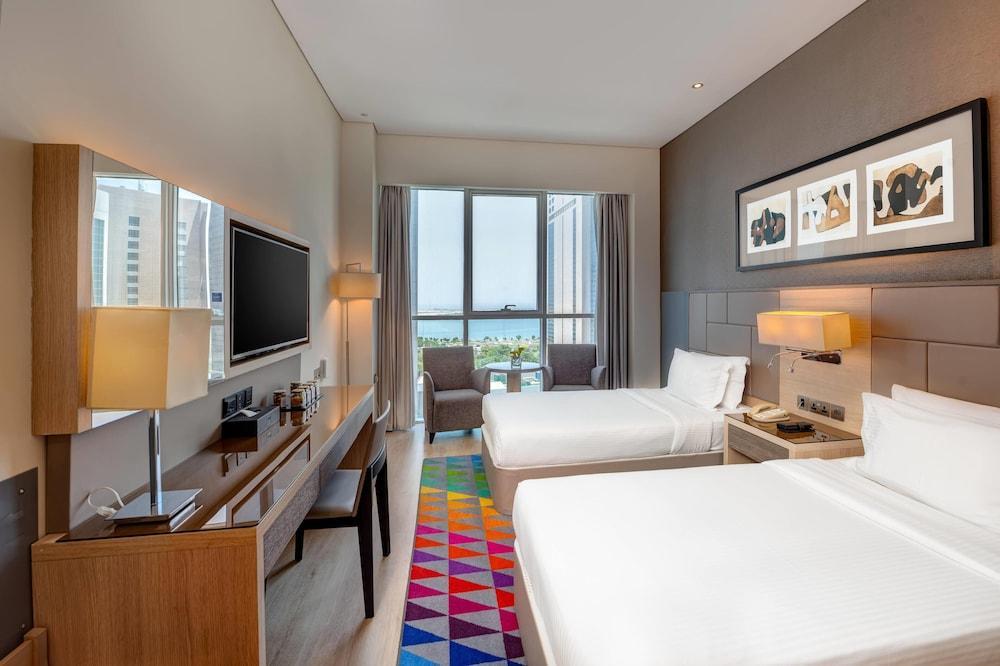 TRYP by Wyndham Abu Dhabi City Centre Room Type - Deluxe Room, 1 Twin Bed, Sea View TRYP by Wyndham Abu Dhabi City Centre Room Type - Deluxe Room, 1 Twin Bed, Sea View