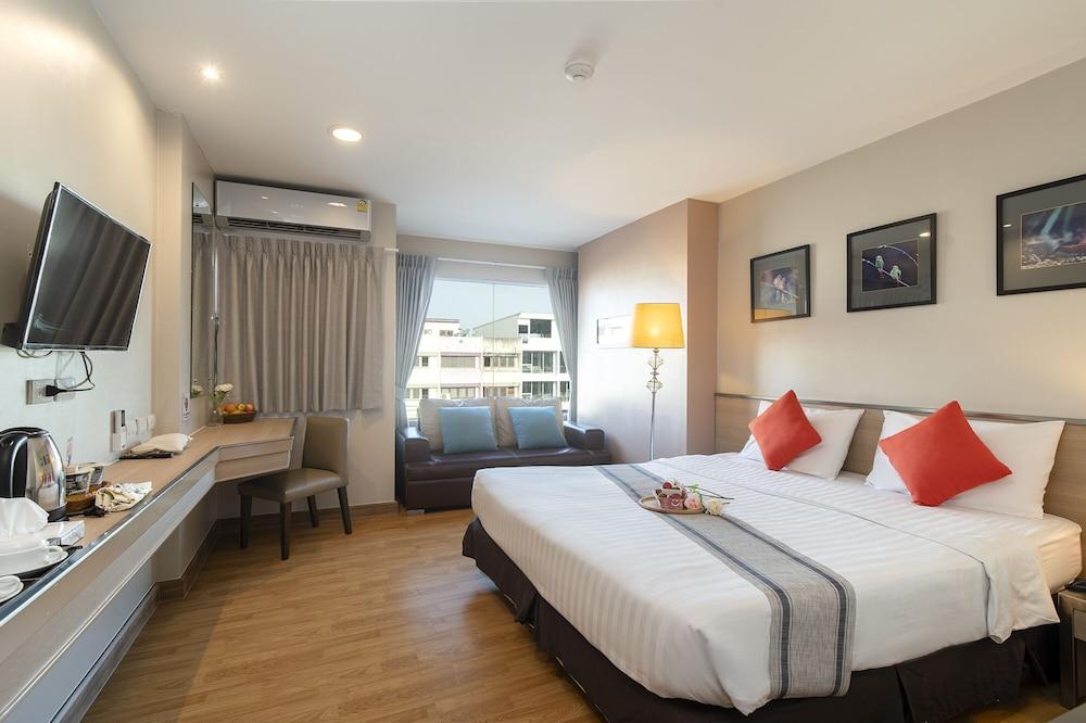 Bangkok Loft Inn Room Type - Superior Double Room