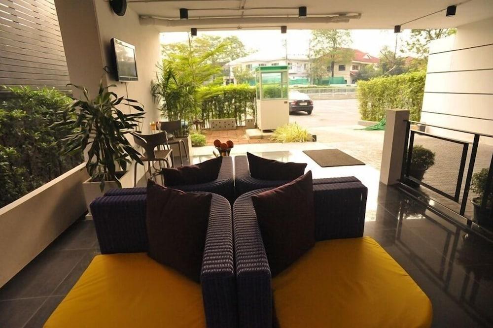 Marigold Ramkhamhaeng Boutique Apartment - Tap to explore photos