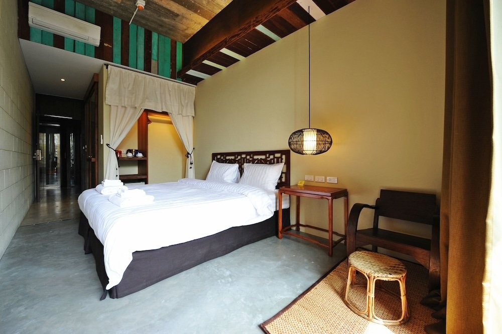Villa Bangkok Formerly Villa Phra Sumen Room Type - Standard Room, 1 King Bed, Garden View Villa Bangkok Formerly Villa Phra Sumen Room Type - Standard Room, 1 King Bed, Garden View