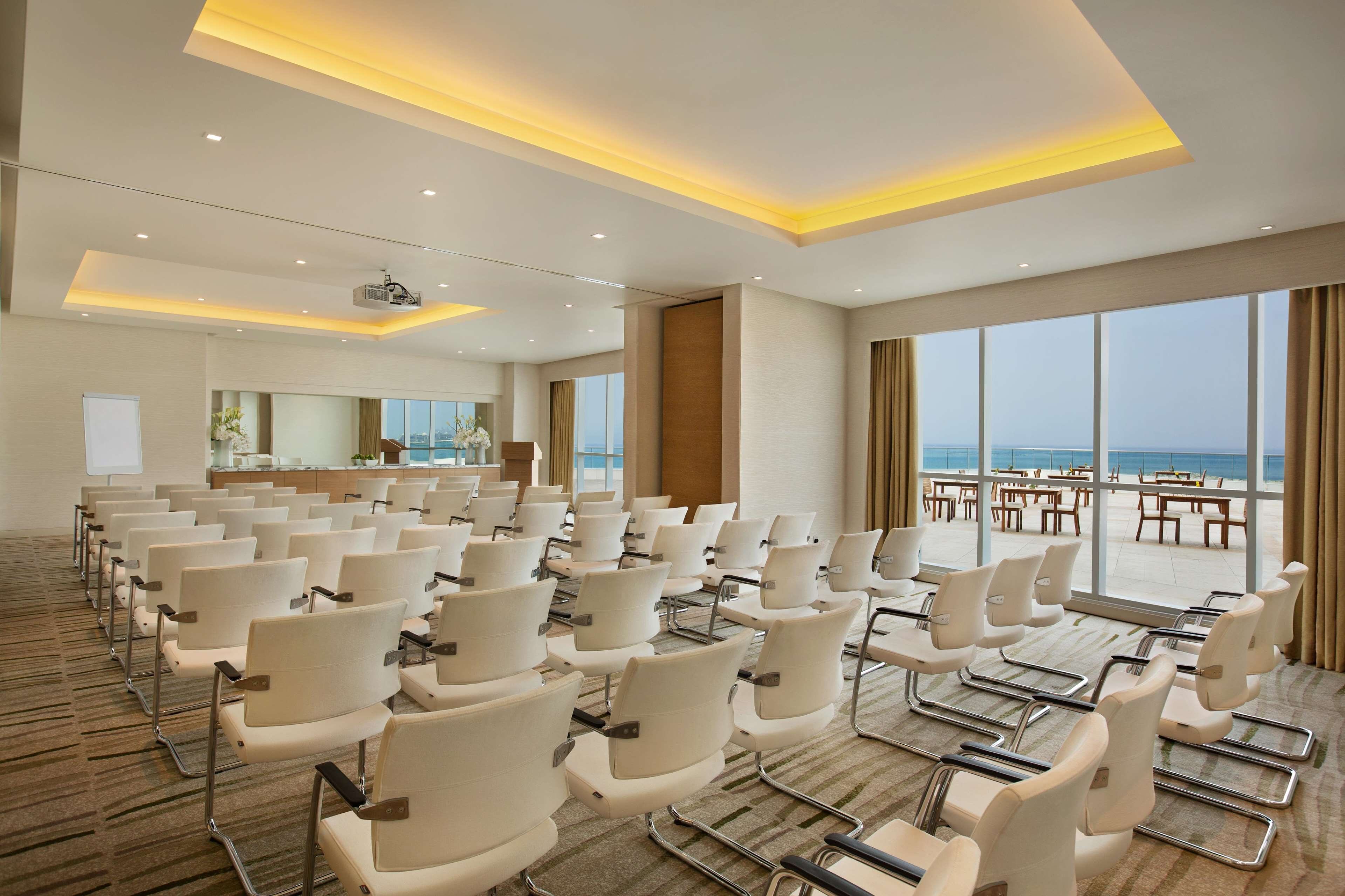 Doubletree By Hilton Dubai Jumeirah Beach Dubai Hotel Price Address Reviews