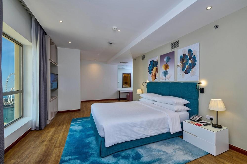 Ramada Hotel and Suites by Wyndham JBR Room Type - 2-Bedroom Suite, Balcony, Partial Sea View