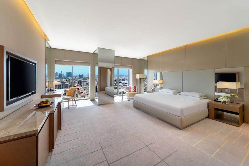 Hyatt Regency Dubai Creek Heights Hotel Room Type - Deluxe King Room -50% discount on Grand Hyatt Water Park and -20% discount on F&B (till Sept 2026)