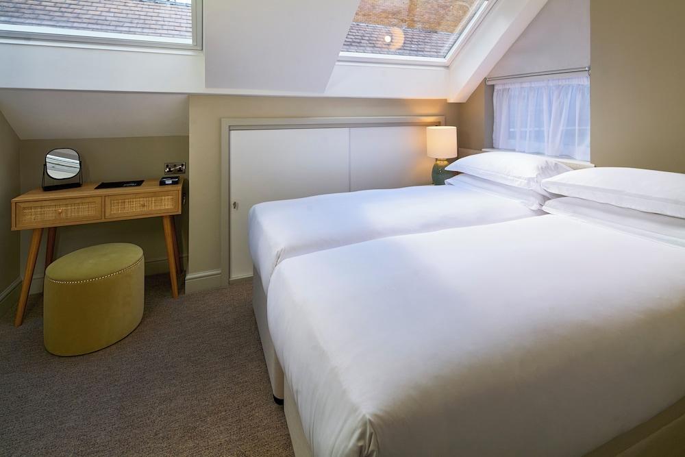 Cheval Knightsbridge Room Type - Deluxe Villa
