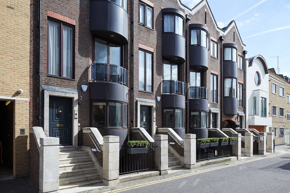 Cheval Knightsbridge Room Type - Three Bedroom Townhouse