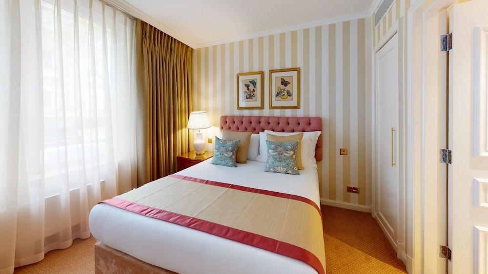 Cheval Thorney Court Room Type - Deluxe Apartment, 3 Bedrooms