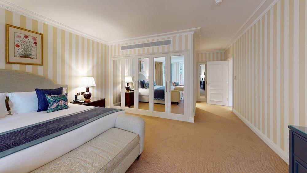 Cheval Thorney Court Room Type - Deluxe Apartment, 2 Bedrooms, Terrace