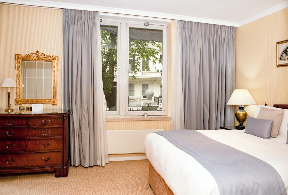 Cheval Thorney Court Room Type - 2 Bedroom Townhouse Cheval Thorney Court Room Type - 2 Bedroom Townhouse
