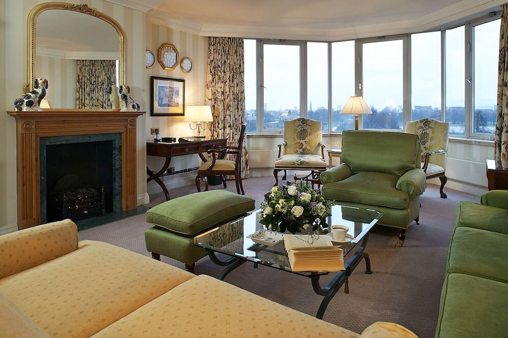 Cheval Thorney Court Room Type - Superior One Bedroom Apartment