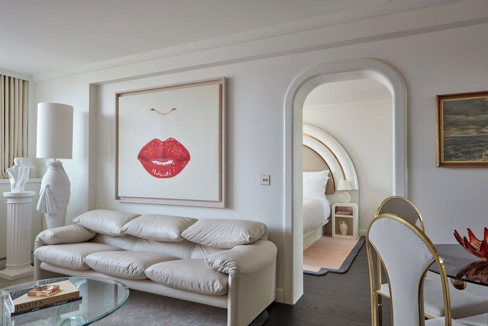 Sea Containers London Room Type - Dynasty Cabin Suite