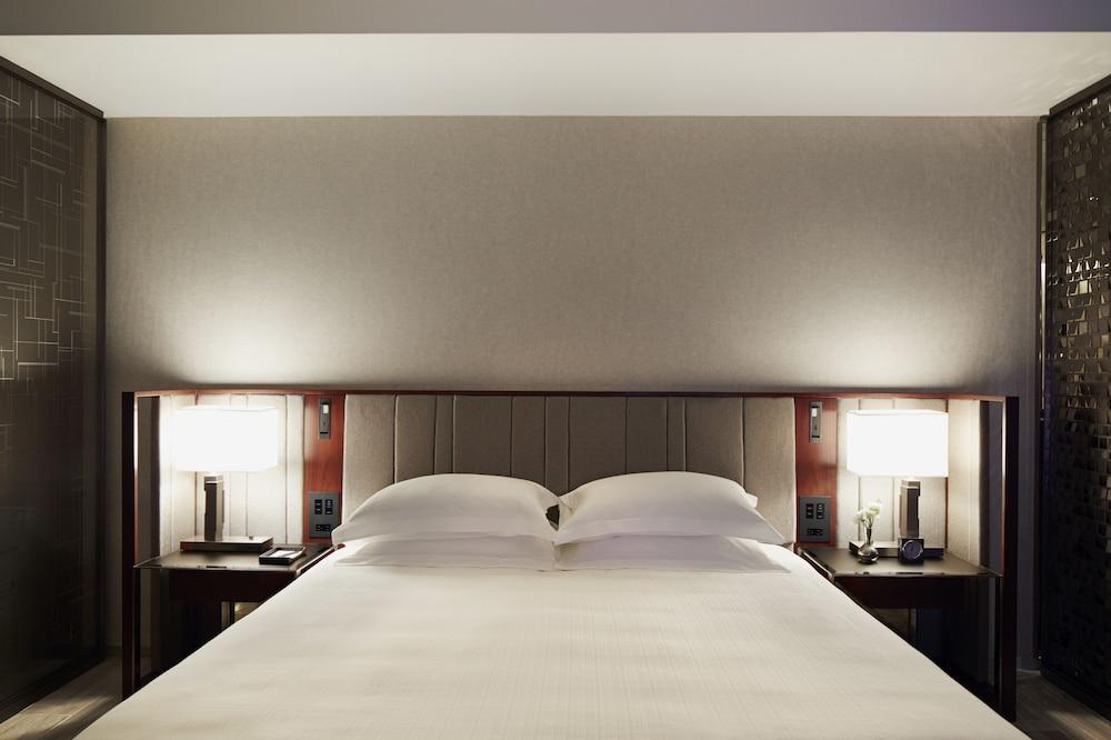 Park Hyatt New York Room Type - Studio Suite, 1 King Bed Park Hyatt New York Room Type - Studio Suite, 1 King Bed