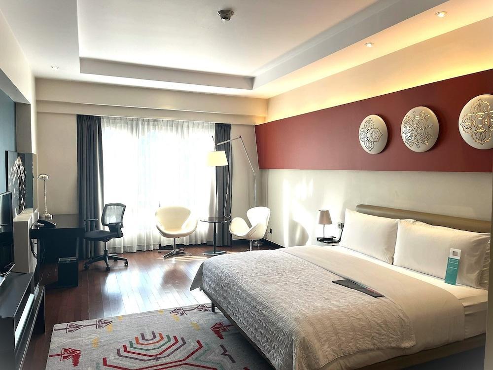 Le Meridien Thimphu Room Type - Classic Room, 1 King Bed