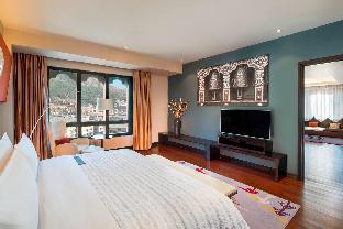 Le Meridien Thimphu - Tap to explore photos