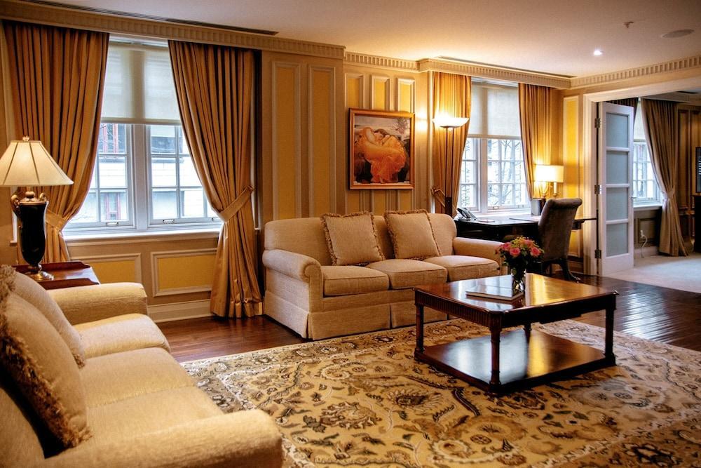 Windsor Arms Hotel Room Type - Corner Suite, 1 King Bed with Sofa Bed Windsor Arms Hotel Room Type - Corner Suite, 1 King Bed with Sofa Bed