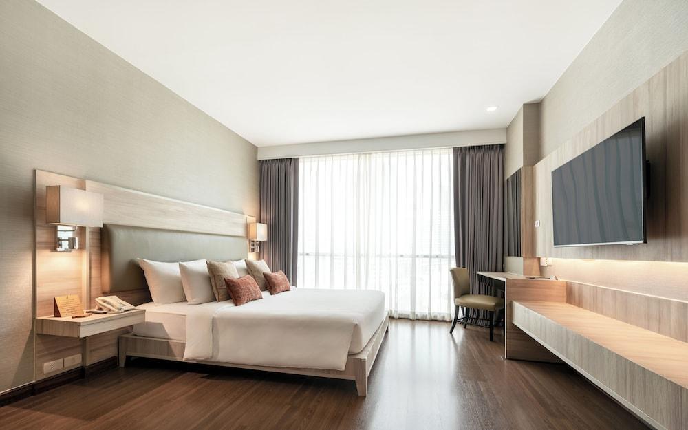 Adelphi Suites Bangkok Room Type - Studio