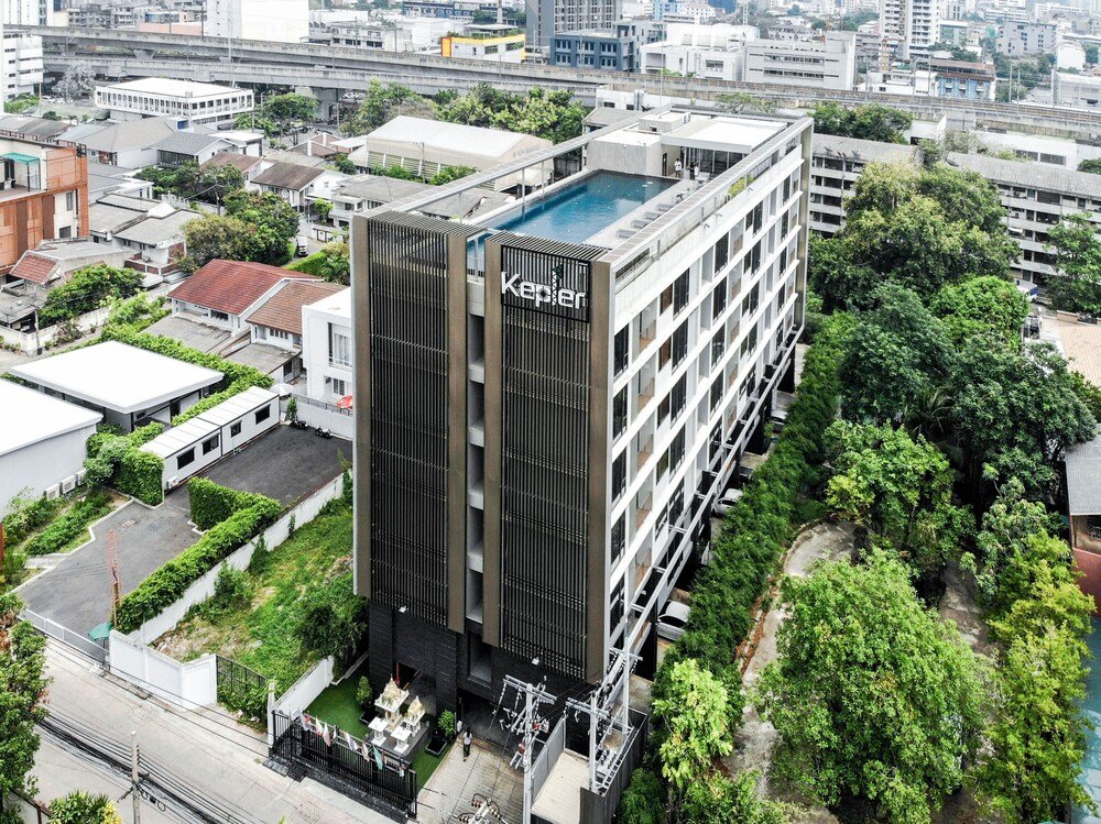 Kepler Residence Bangkok - Tap to explore photos