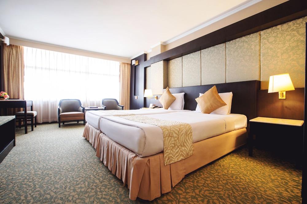 Asia Hotel Bangkok Room Type - Executive Room