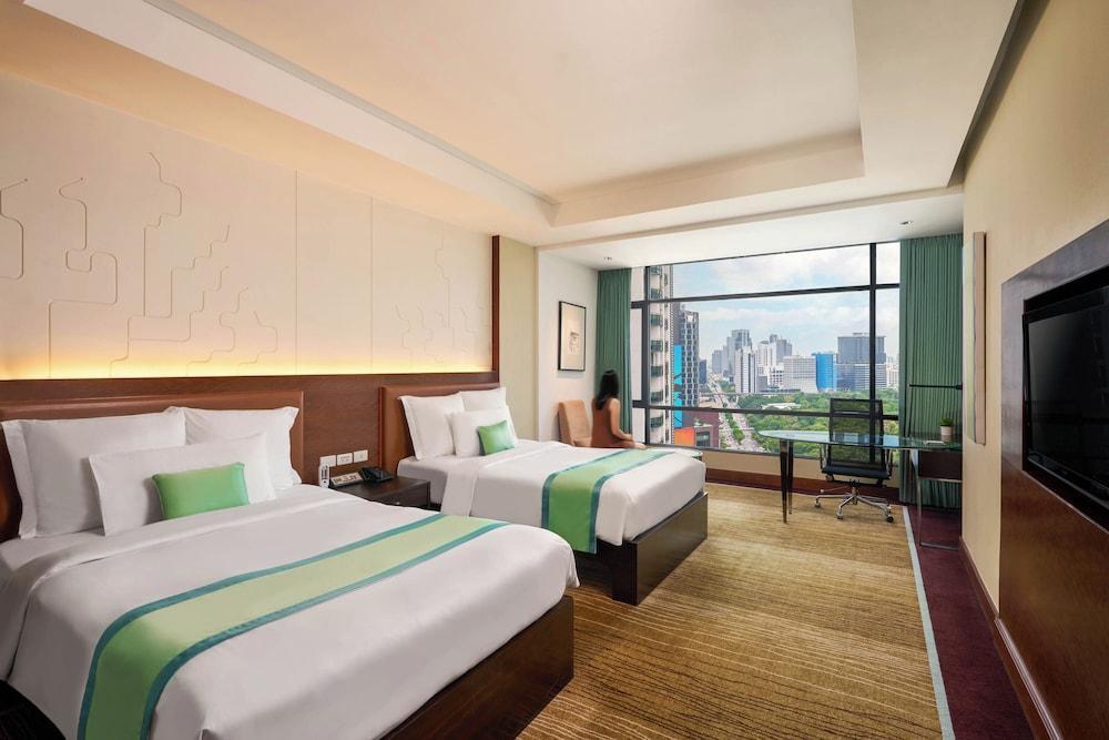 AETAS lumpini Room Type - Deluxe Twin