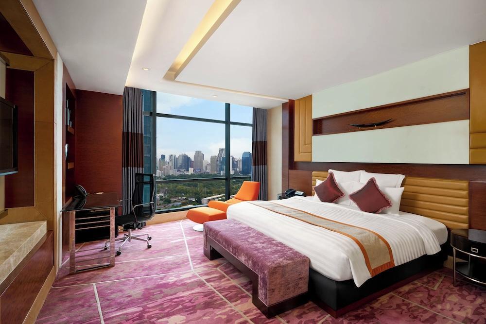 AETAS lumpini Room Type - Presidential Suite