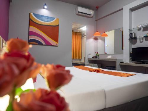 Baiyoke Boutique Hotel - Tap to explore photos