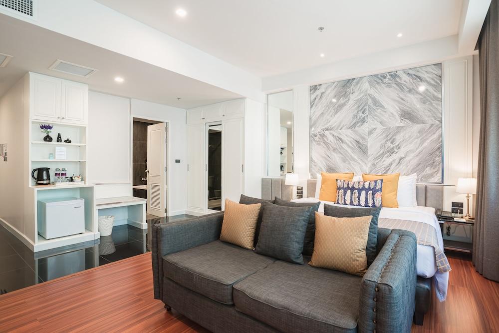 THE BLESS HOTEL & RESIDENCE Room Type - Grand Premier