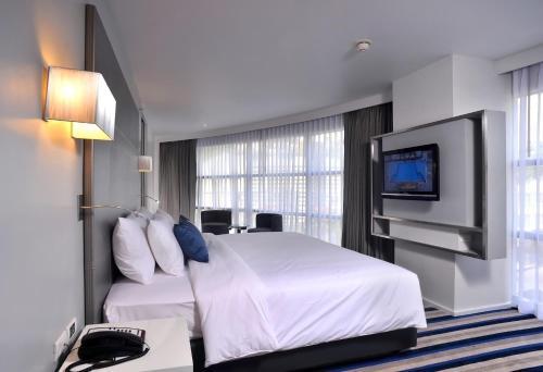 Best Western Sukhumvit 20 - Tap to explore photos