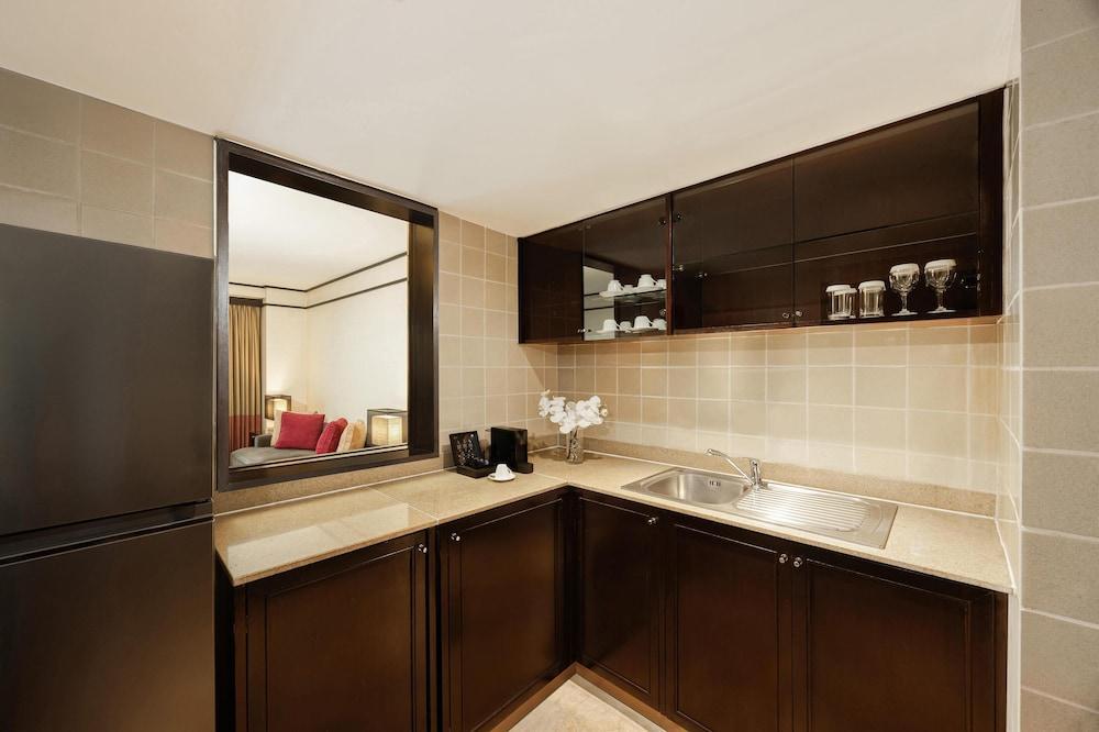 Conrad Bangkok Residences Room Type - Deluxe Suite, 1 Bedroom