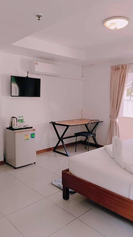 Convenient Resort Room Type - Double Room, City View