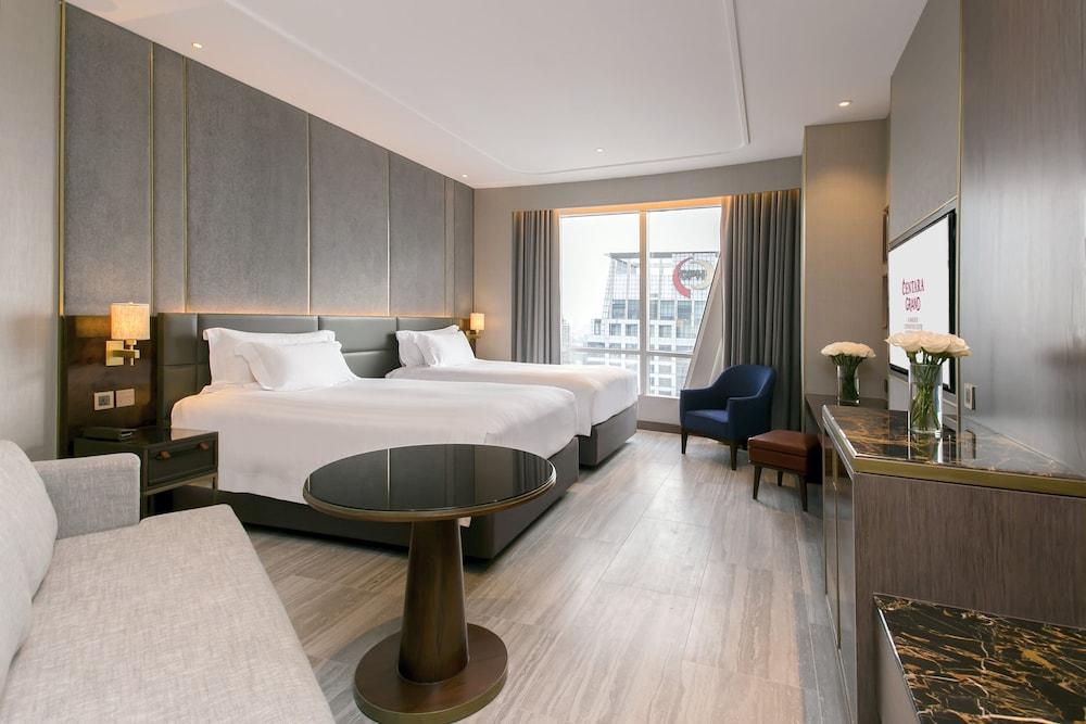Centara Grand at CentralWorld Room Type - Club Deluxe Twin