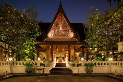 Davis Hotel Room Type - Three-Bedroom Villa with Pool View Davis Hotel Room Type - Three-Bedroom Villa with Pool View