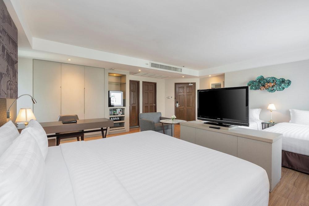 Grand Diamond Suite Room Type - Family Suite, 1 Bedroom