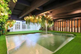 Diamond City Hotel Bangkok - Tap to explore photos
