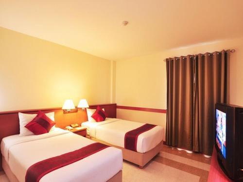 The Ecotel Bangkok - Tap to explore photos