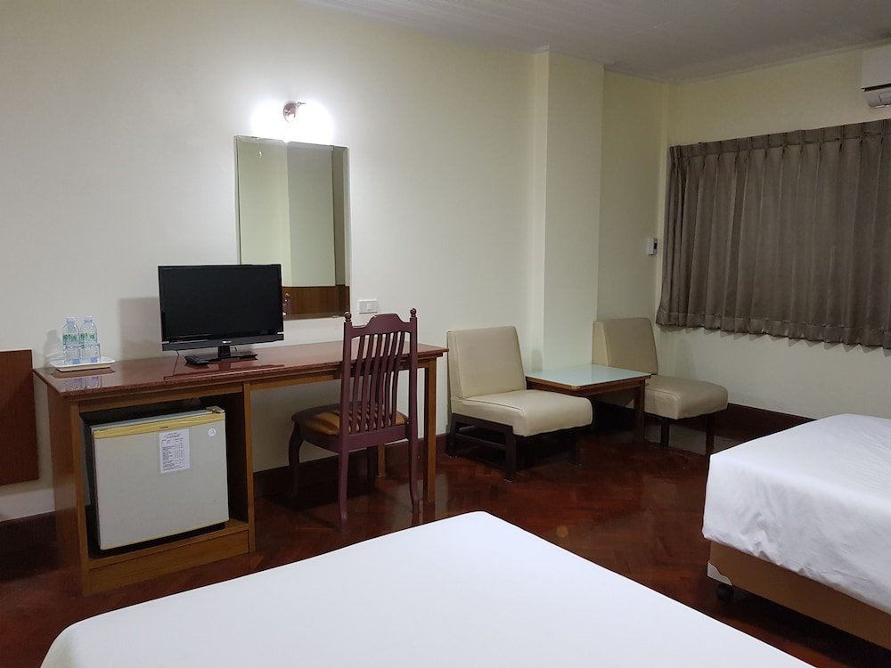 Florida Hotel Room Type - Standard Twin Room, 2 Twin Beds