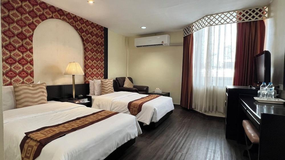 Fortuna Hotel Room Type - Standard Twin Room