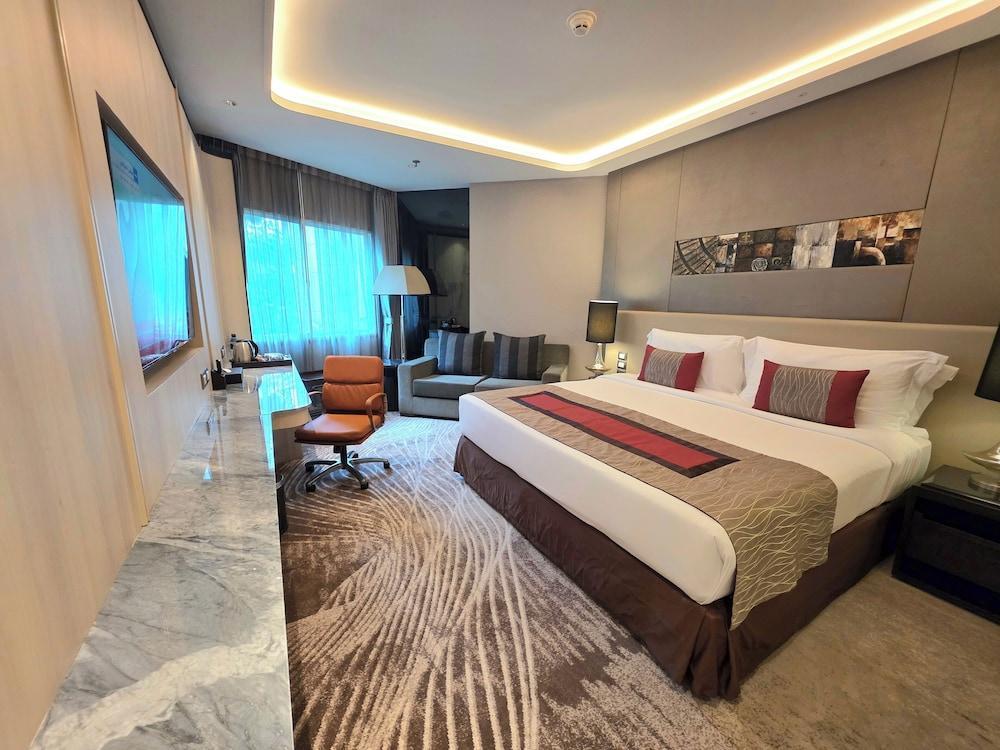 Graceland Bangkok Hotel Room Type - Deluxe Room
