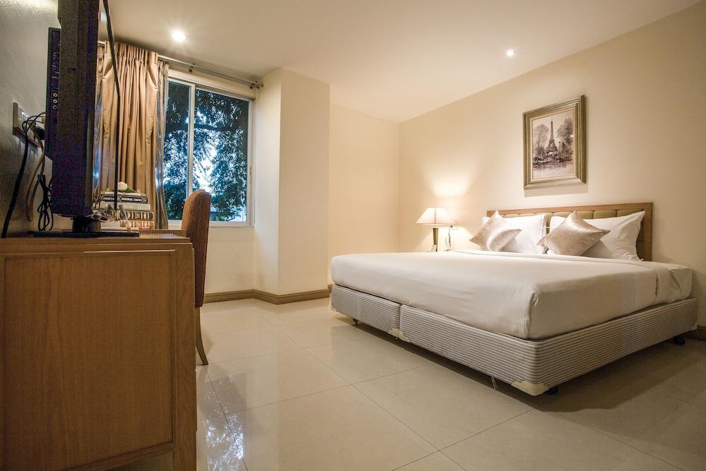 Hope Land Hotel Sukhumvit 24 Room Type - Standard Room