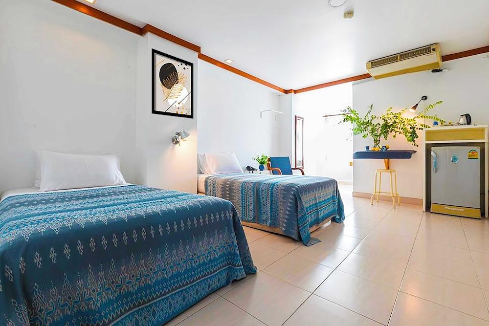 Collection O Howard Square Boutique Hotel Room Type - Superior Twin