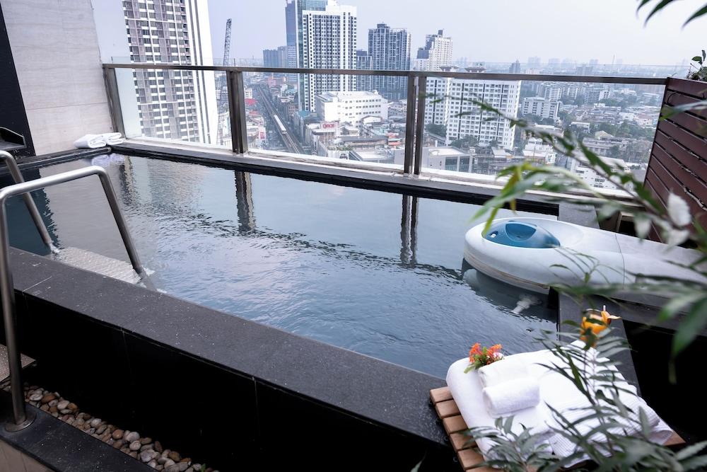 Jasmine Resort Hotel Bangkok Room Type - Suite with Private Pool Jasmine Resort Hotel Bangkok Room Type - Suite with Private Pool