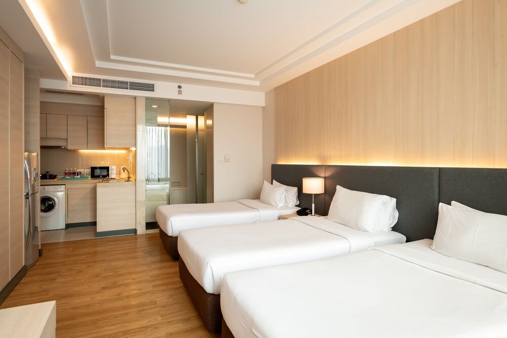 Jasmine Resort Hotel Bangkok Room Type - Triple Single Room Jasmine Resort Hotel Bangkok Room Type - Triple Single Room