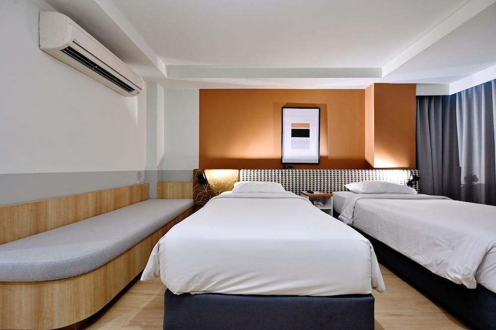 Anya Hotel Room Type - Deluxe Room, 1 Bedroom