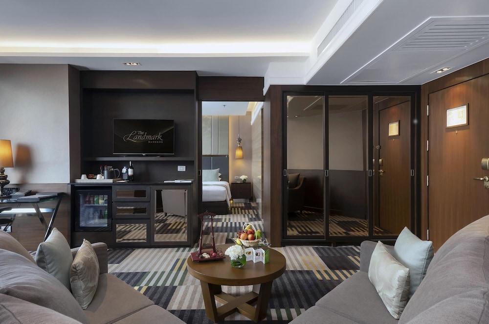 The Landmark Bangkok~ Room Type - Deluxe Suite