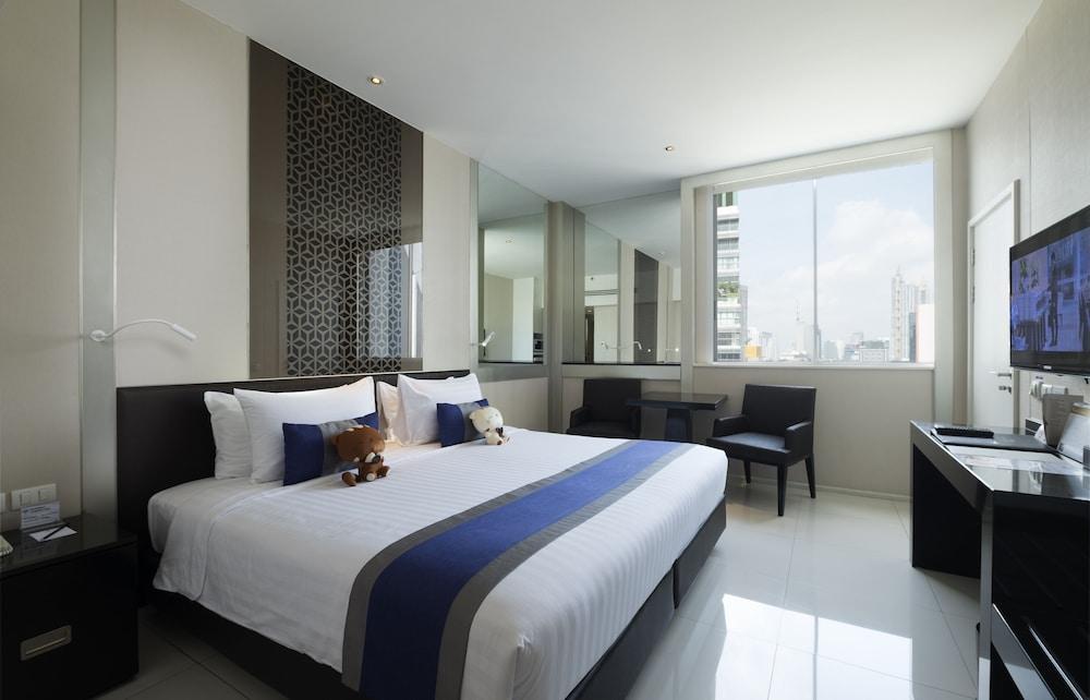 Mandarin Hotel Managed by Centre Point Room Type - Deluxe Plus